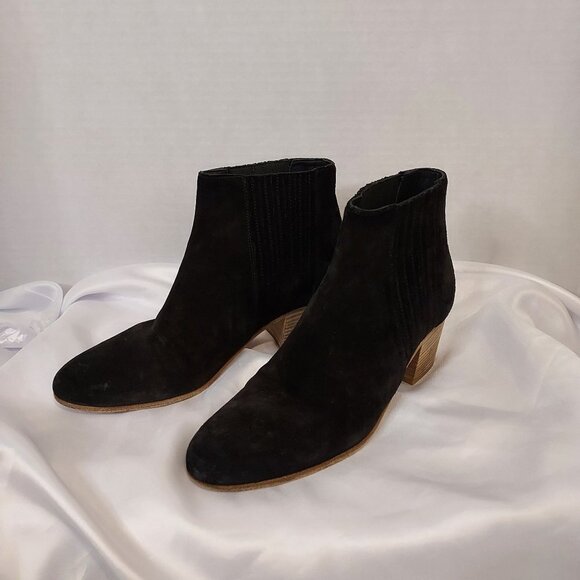 Vince Haider Black Suede Ankle Booties - Picture 1 of 8